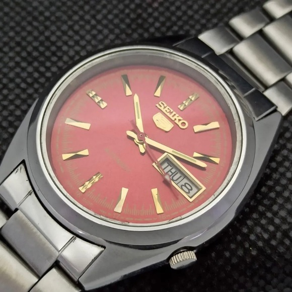 Seiko Other - Vintage Automatic 1970s Seiko Mens Watch Red and Gold Face!